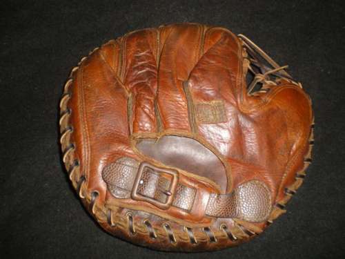 TruSport Catchers Mitt 1 Back